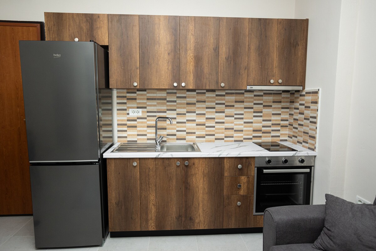 Listing 1446442549670807052