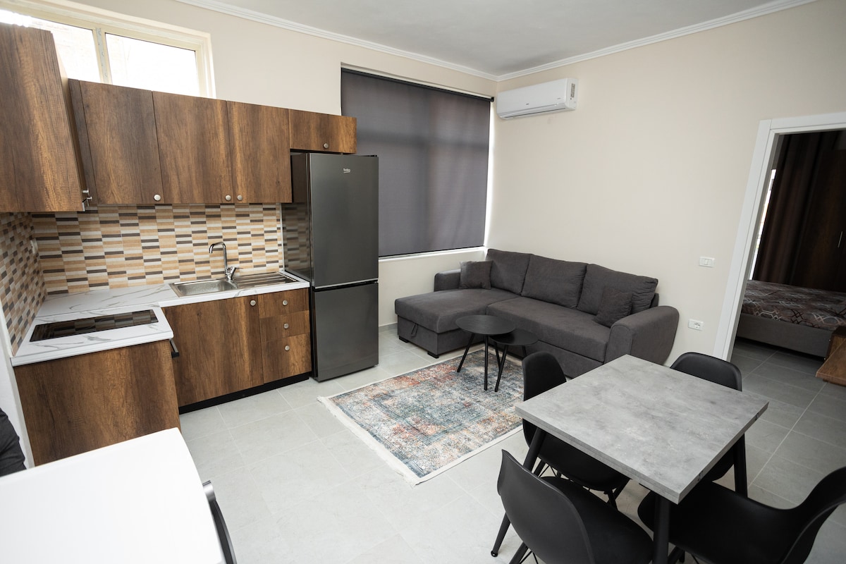 Listing 1446490357429399727