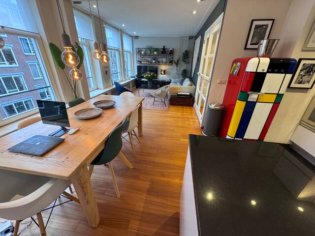 Modern Apartment 2 Bedroom 2 baths in De Pijp gallery image 4