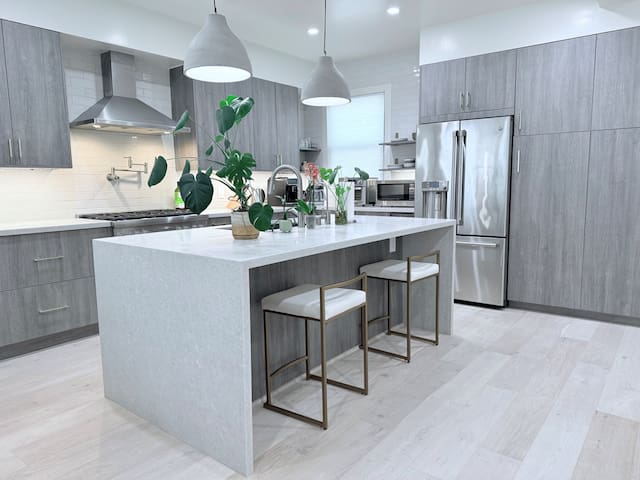 Luxe Retreat In The Heart of SF