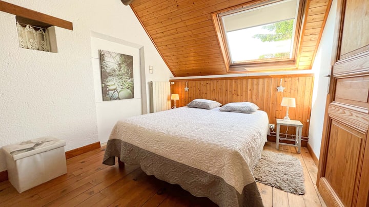 СПАЛНА СОБА 2 ->  КАТ
 2 ДВОКРЕВЕТНИ