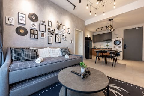 [NEW] Cozy Stylish Industrial Design SeriKembangan