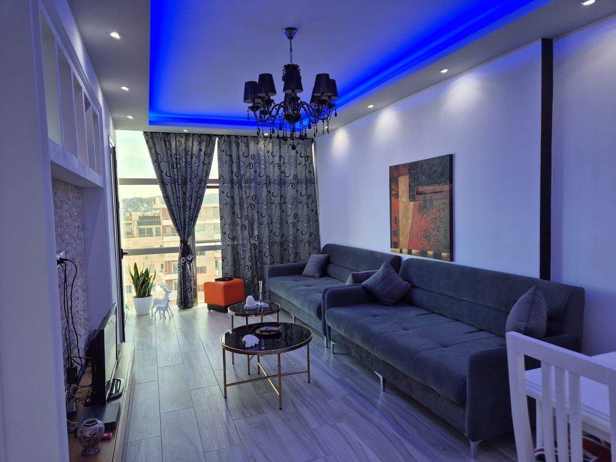 Listing 1447007671349468080