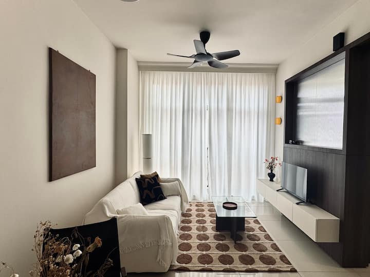 【New】cosy Comfort Suite 3br @Midas Seri Alam - Pasir Gudang