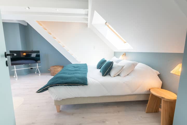 Literie neuve Queen size 160cm, qualité hôtelière, lits faits à votre arrivée