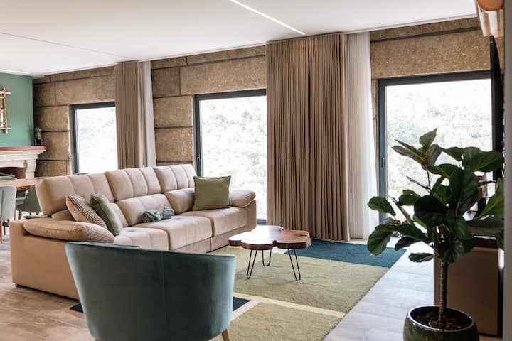 Douro Sky Valley - Private Villa - Cinfães