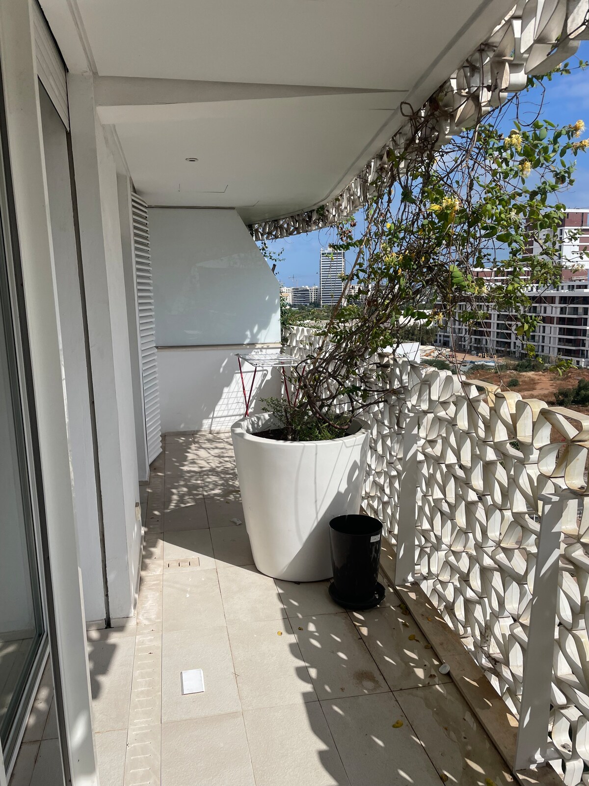 Rental unit in Casablanca  1 bedroom  1 bed  15 bathrooms - image 4