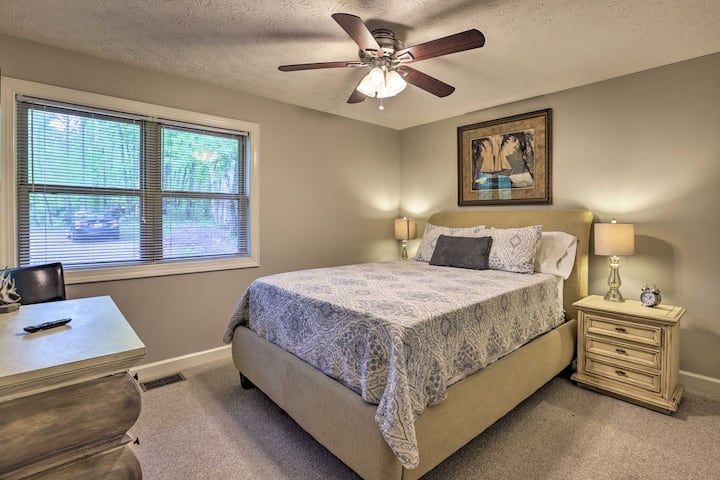 2. spavaća soba | Bračni krevet | Prozor s pogledom na šumu