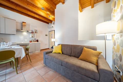 Airbnb con migliori performance: [Charming House] - 5 minutes from Two towers a Bologna