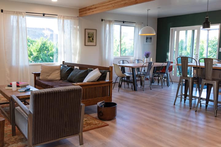 Vinelands Retreat In Colorado’s Wine Country - Palisade, CO