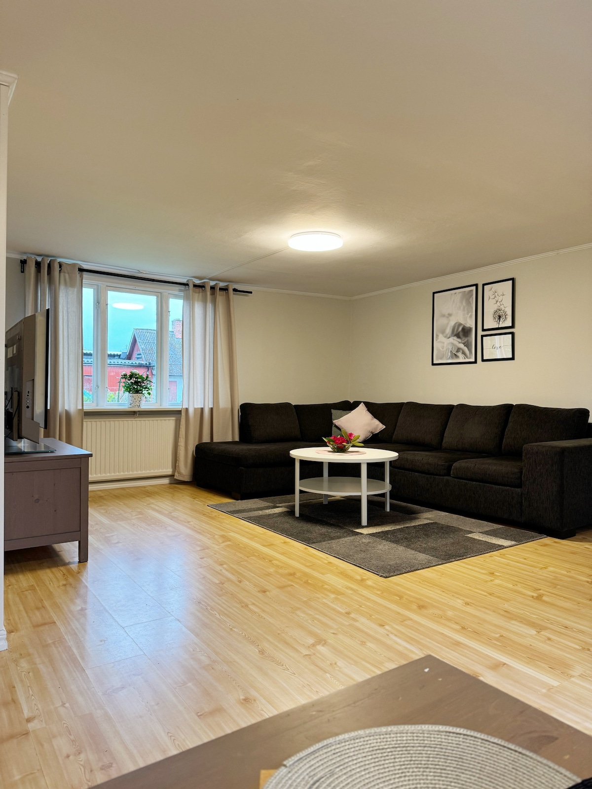 Beachside Apartment in Haverdal 3