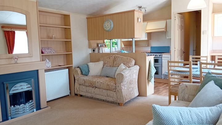 Pet Friendly Static Caravan - Leyburn