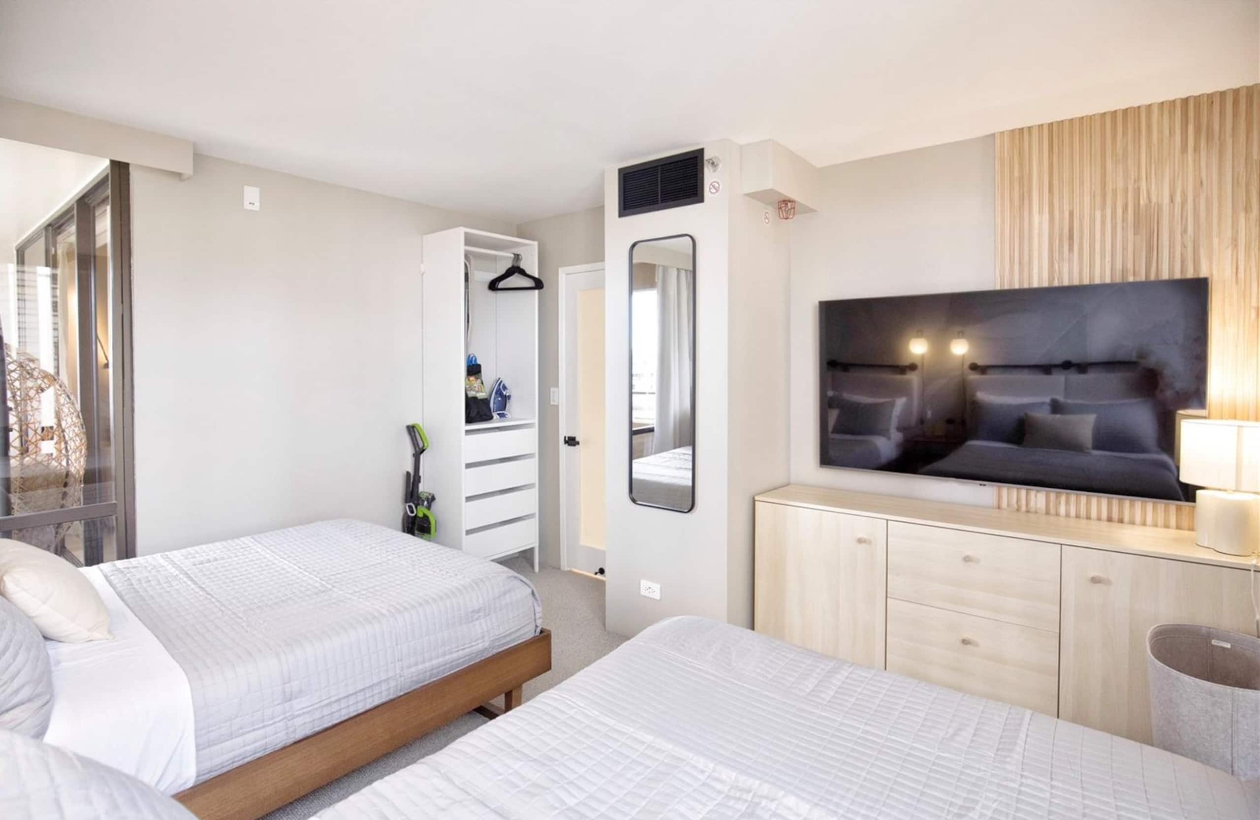 Oceanview Luxury 2BR | Diamond Head | Waikiki - Image 1