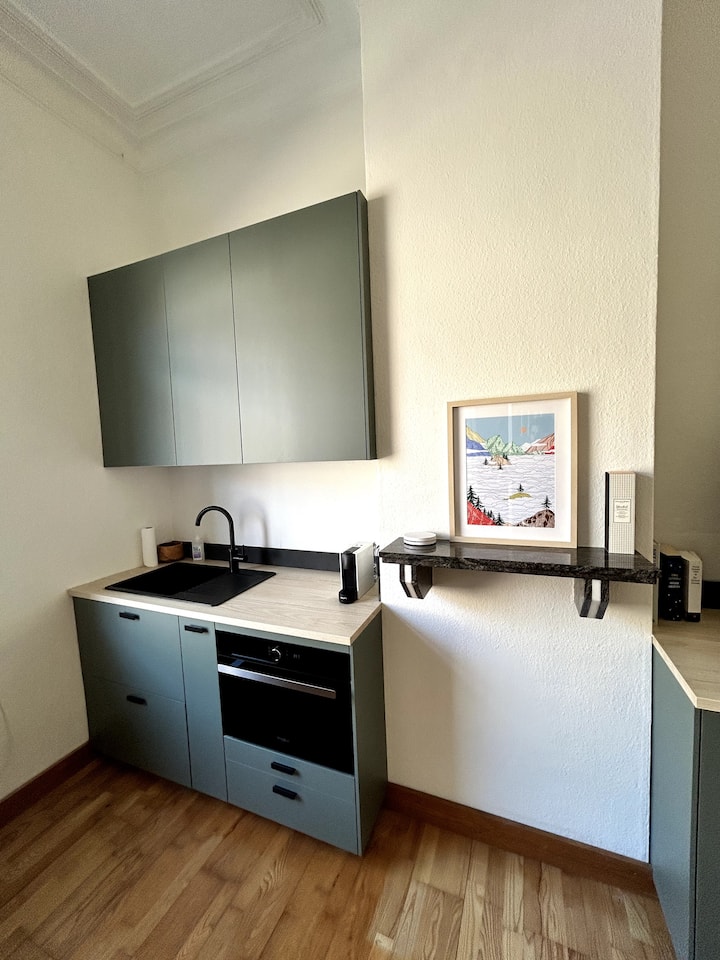 Moderne Studio In Herenwoning - Ghent, Belgium