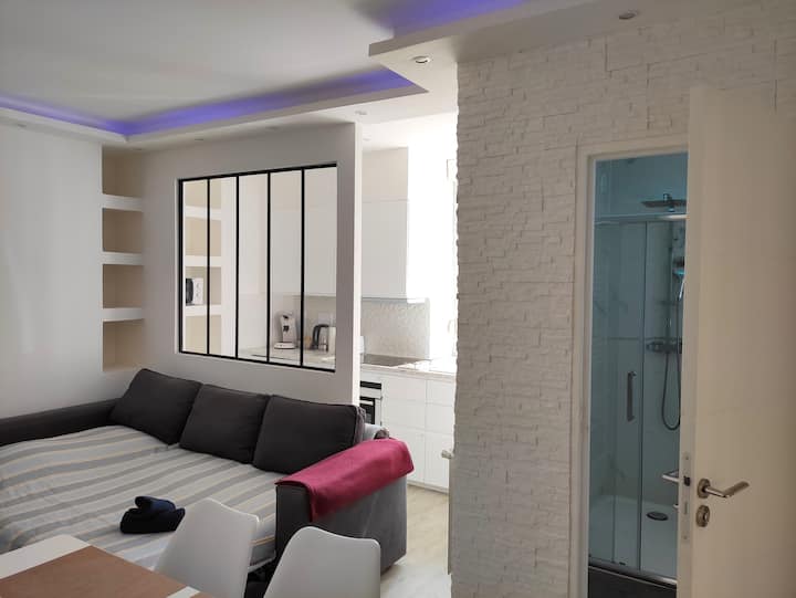 Cinélux - Logement Entier [Parking Gratuit] - Thionville