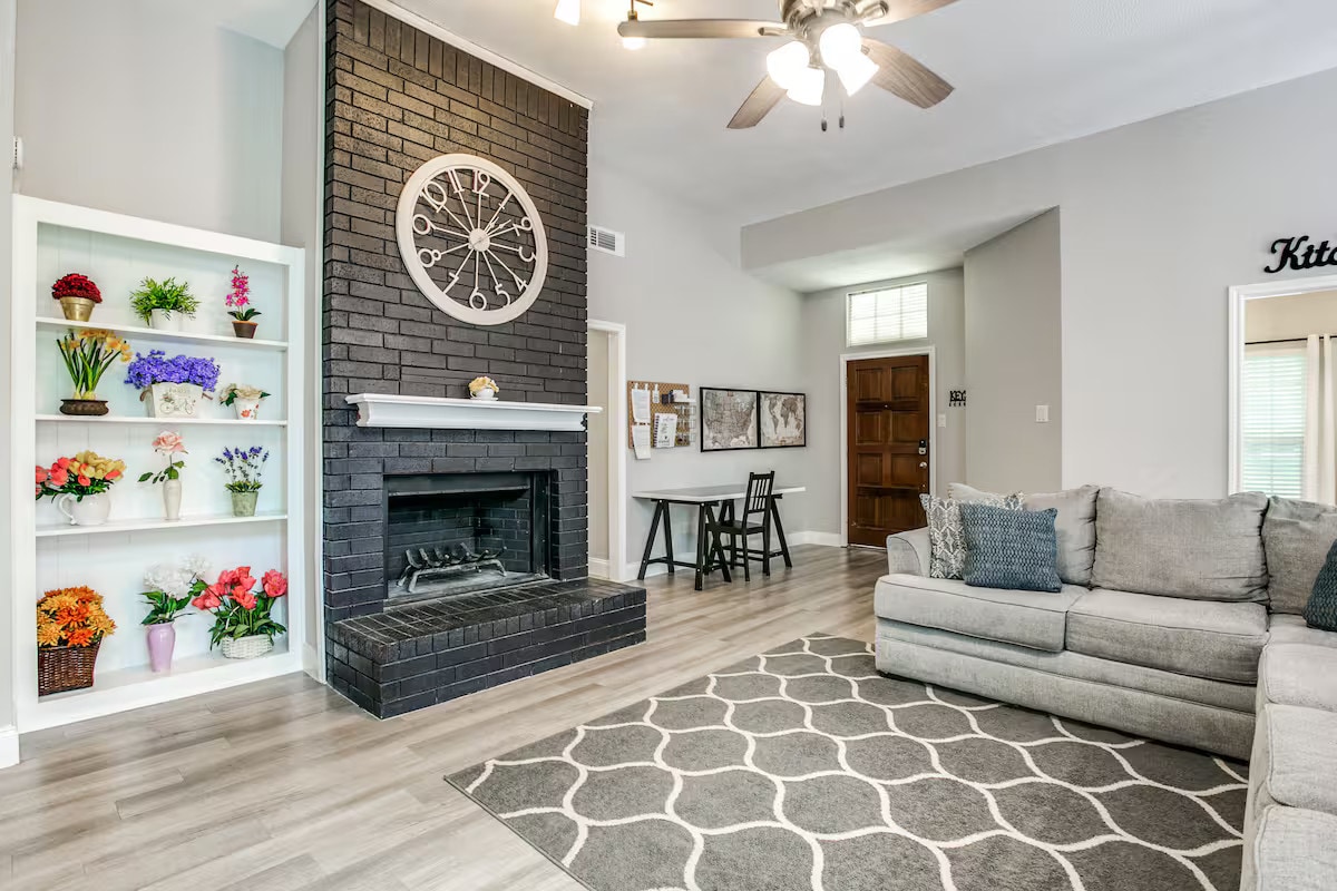 Კონცეფციის გახსნა სამუშაო სივრცით