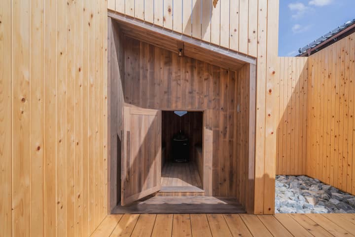 サウナの入り口