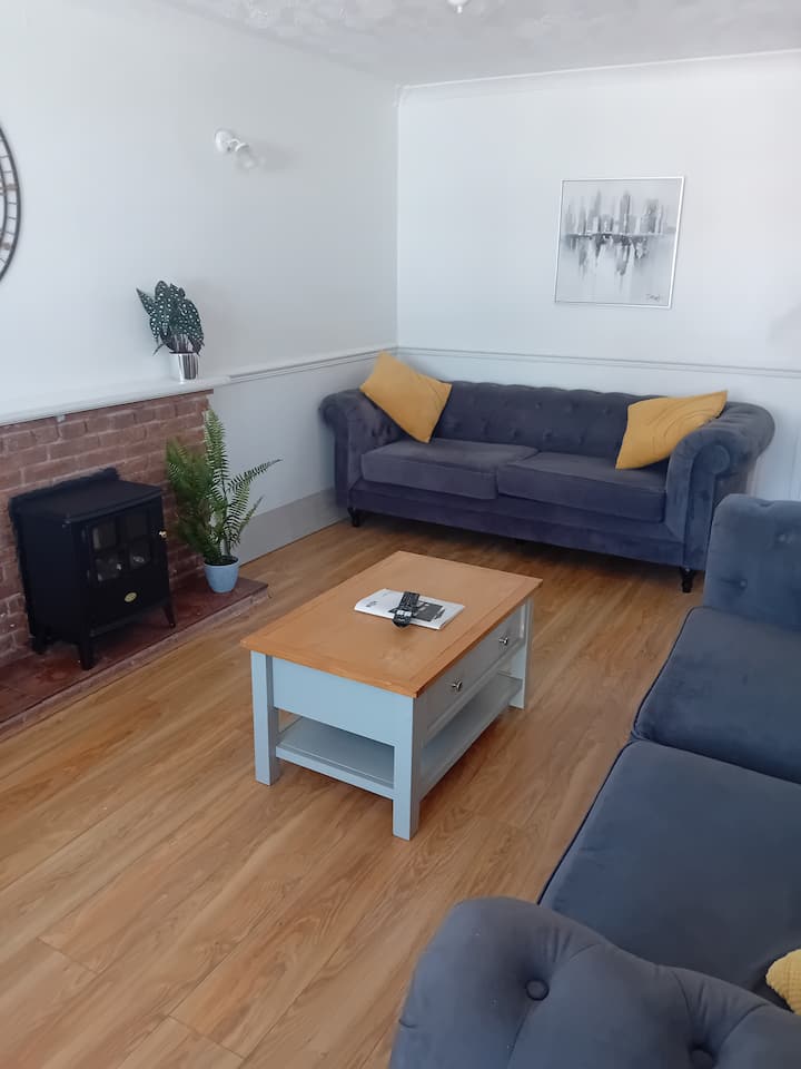Bhx/nec/hs2 Rstworld  Nia 6 Beds - Birmingham
