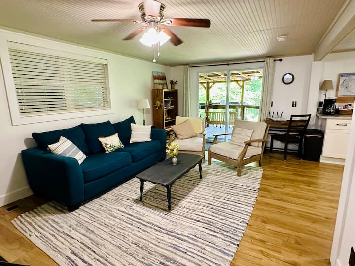 Aj's Creekside Cabin - Hiawassee, GA