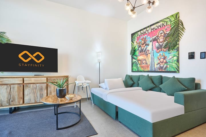 Comodidad elegante redefinida: este sofá moderno se transforma en una cama lujosa, perfecta para huéspedes adicionales sin comprometer el estilo o el espacio. A pocos minutos de los cines Magic Planet y Roxy de Circle Mall.✨