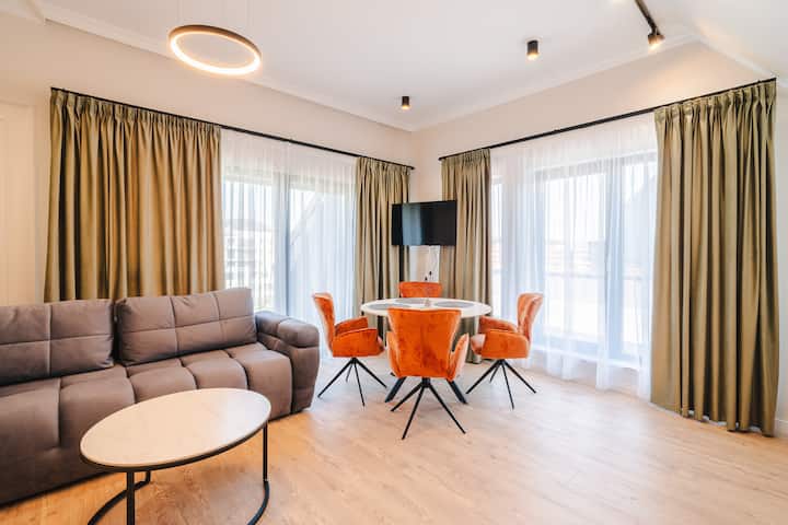 Modern 2br Delight | Balcony & Parking - Cluj-Napoca