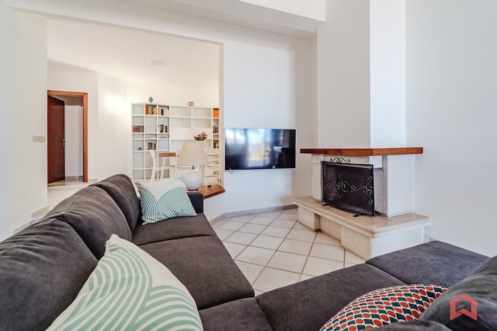 Delizioso Appartamento In Villa & Piscina Privata - Altavilla Milicia