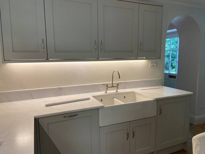 Luxurious Studio Apartment - フルーム