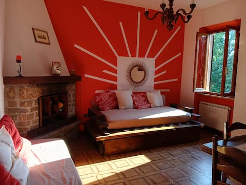 Popular Airbnb listing: Orange House with panoramic terrace in San Casciano In Val Di Pesa