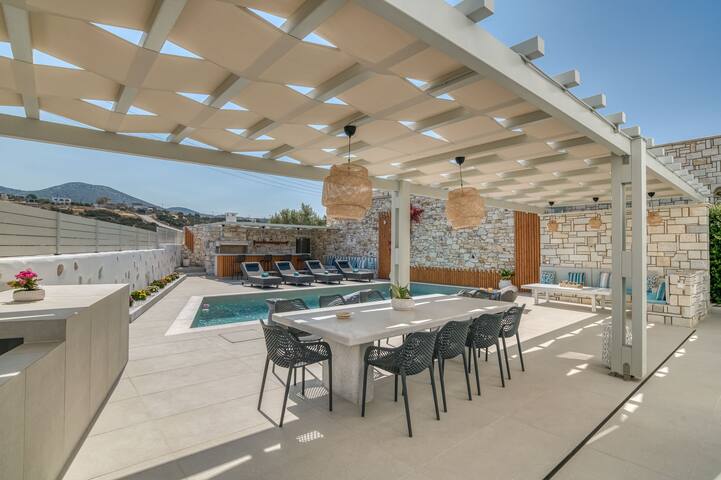 Mikon Luxury Villa | 5-BDR with private pool gallery image 3