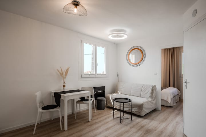Appartement à Deux Pas De La Mer - Vallauris