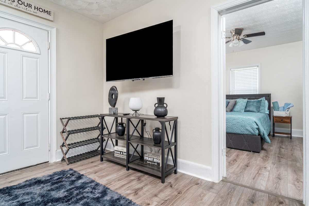 Successful Airbnb property: Your ATL Home Away from Home in Pittsburgh
