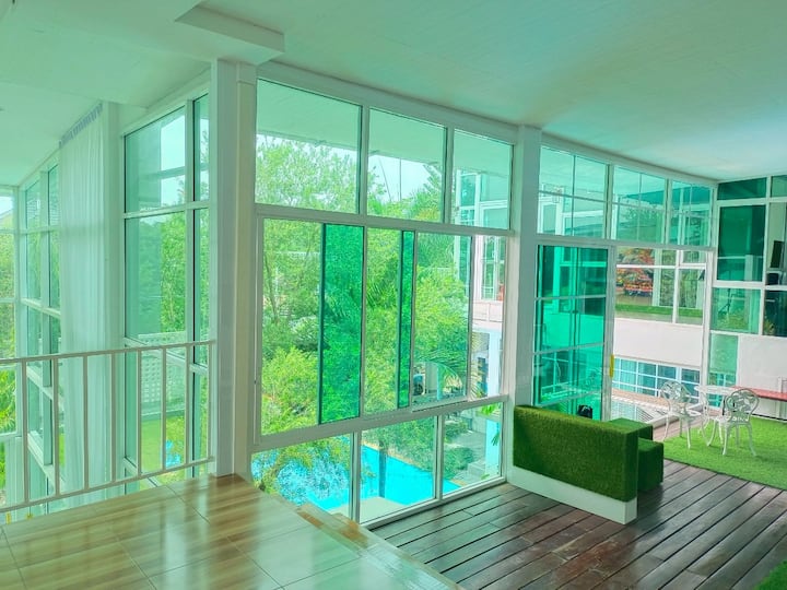 The Grand Pool Villa Pattani - Mueang Pattani District