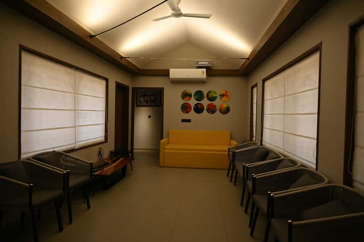 Luxurious Farmhouse - Sanand