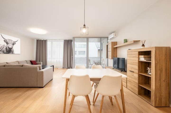 Bohenian Estates managed Airbnb listing 2