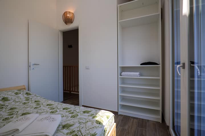 Schlafzimmer 2