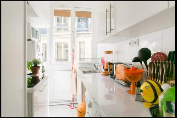 Chambre Cosy Avec Balcon Proche De La Tour Eiffel - Paris
