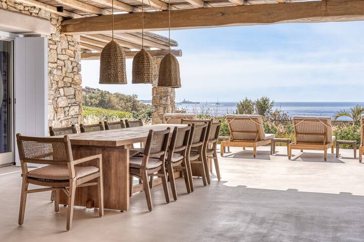 Mykonos Ornos Waterfront Villa gallery image 2