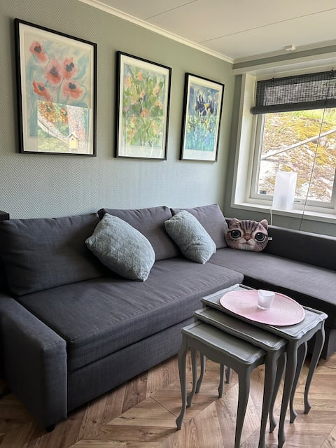Top Airbnb: Mobile home in Paradisets Nature Reserve in Huddinge