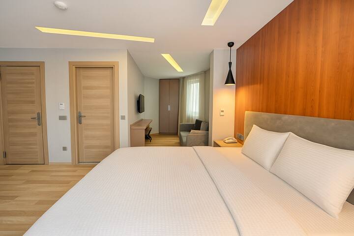 Blueway Hotel managed Airbnb listing 1