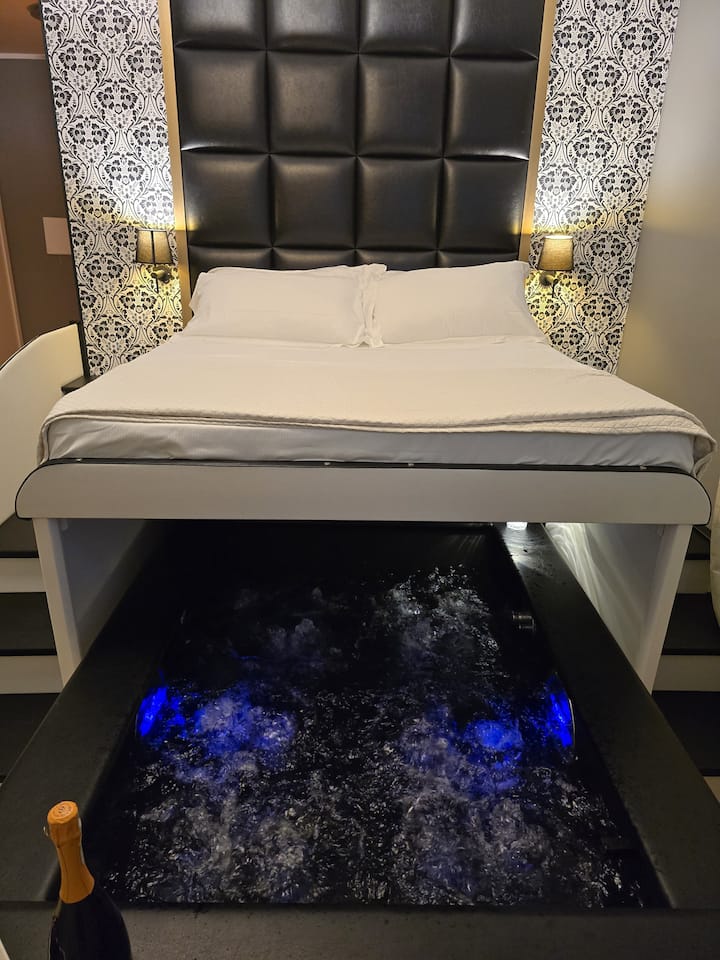Suite Con Idromassaggio E Sauna - Livorno