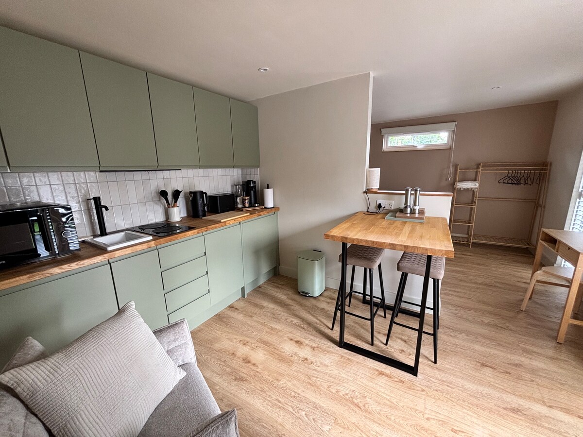 Top performing Airbnb: Cozy Private Cabin close to Diss Town Centre in South Norfolk