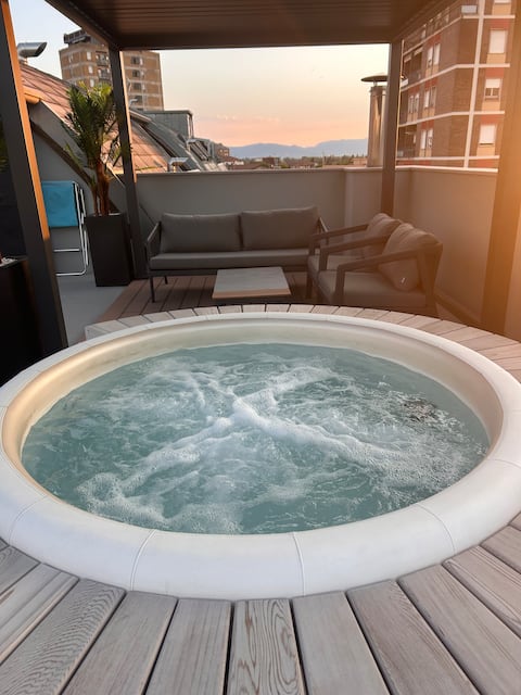 Penthouse Panoramic SUITE +Terrace + Private Jacuzzi