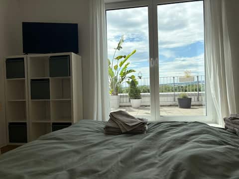 Penthouse Apartment by the Lahn River