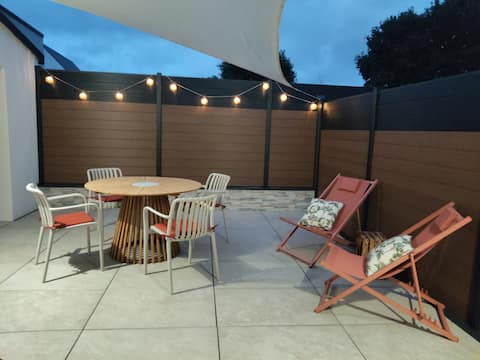 Lovely house with terrace, Gulf of Morbihan.