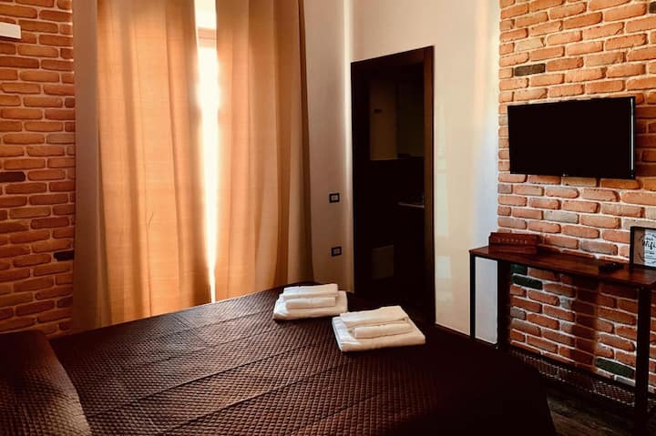 Loft Industrial Nel Cuore Di Bosa - Bosa