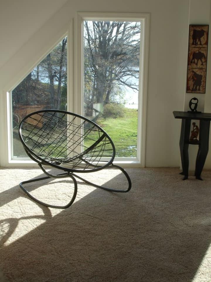 Quiet Relaxing Suisse Chalet - Annapolis, MD
