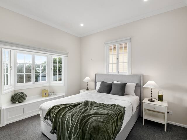 4BR Brand New Retreat w/ Patio Deck & City Access gallery image 3