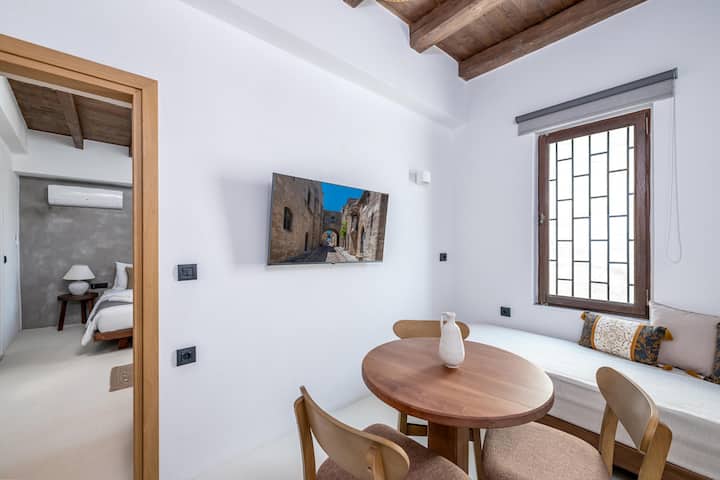 Elia Suites- Old Town-suite 3 - Rhodes
