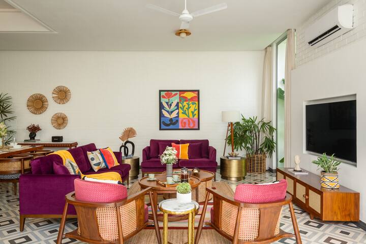 Living room image 2