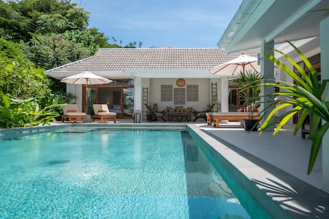 Antique Soul, Modern Comfort